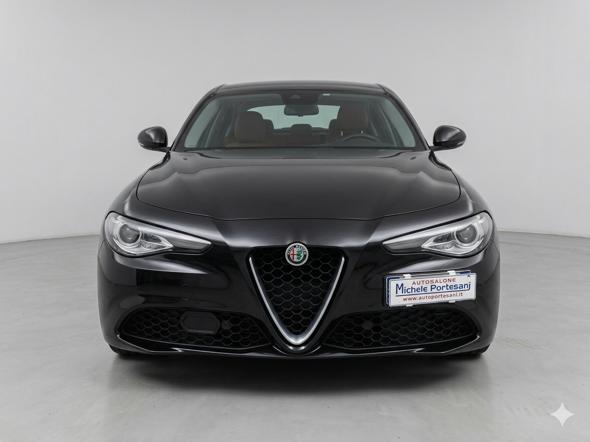 ALFA ROMEO Giulia (2016)